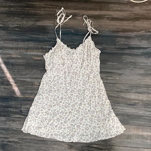 Forever 21 Button Down Floral Summer Dress